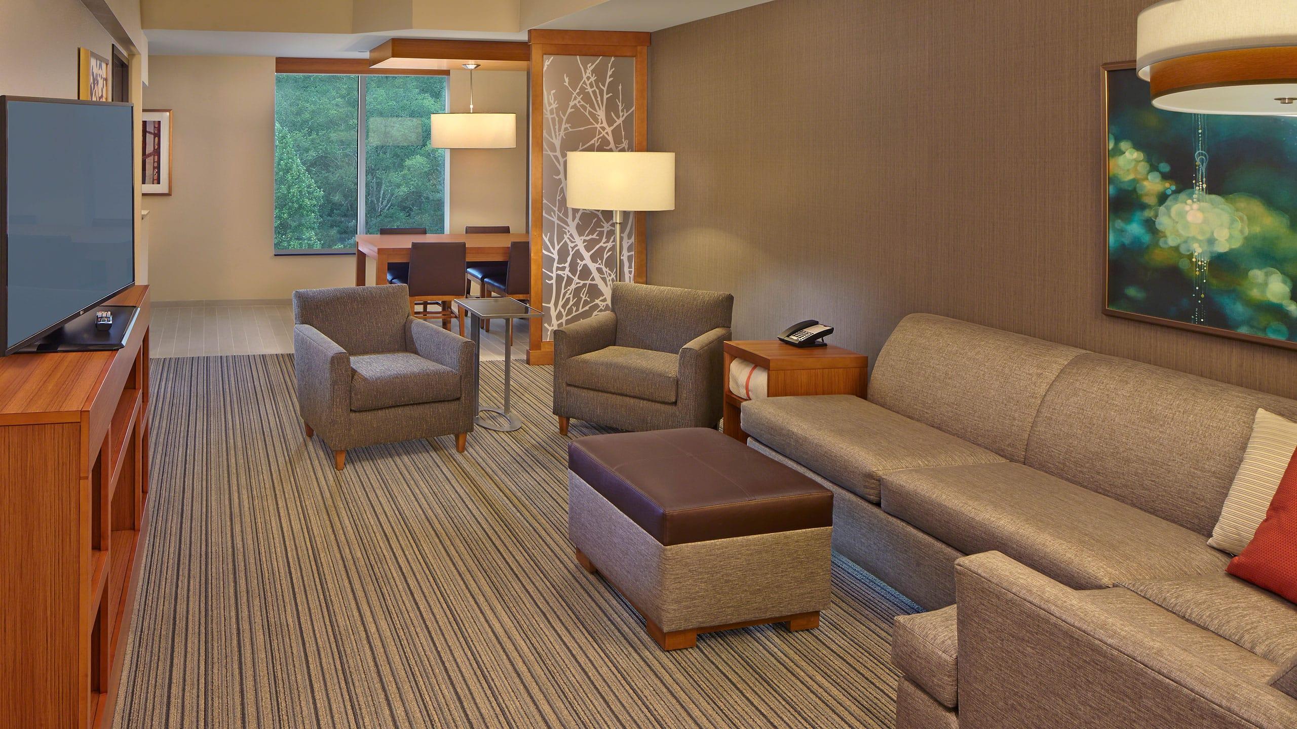 Hyatt Place Chapel Hill Bagian luar foto
